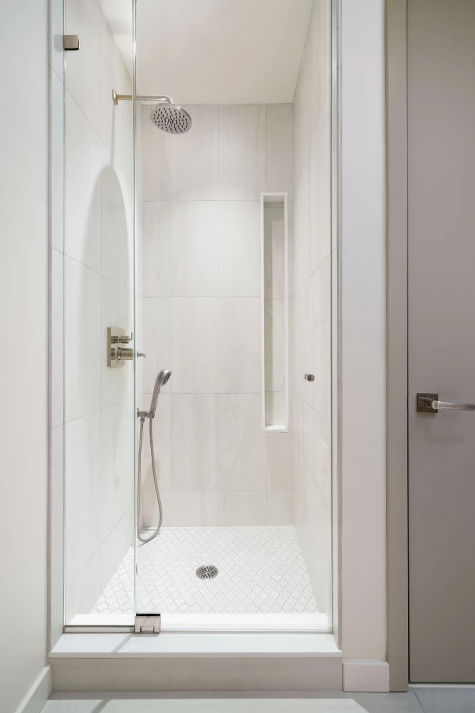 [bathroom]